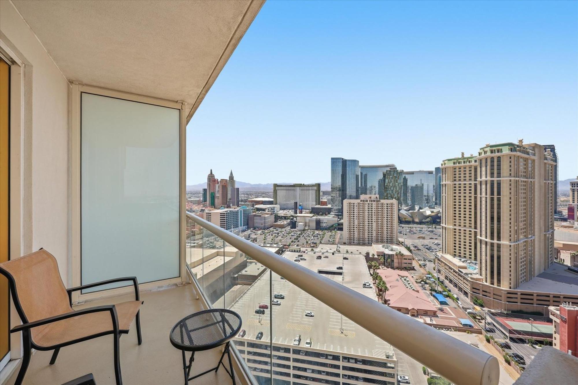 Studio Balcony